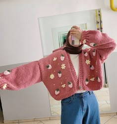 100% Hand knitted strawberry chunky cardigan in cute crop flower style.  ･Oversized XS-S: Length: 55 cm Neck to wrist: 72 cm Shoulder To Shoulder: 60 cm Oversized M-L: Length: 59 cm Neck to wrist: 76 cm Shoulder To Shoulder: 67 cm Oversized XL-XXL: Length: 63 cm Neck to wrist: 78 cm Shoulder To Shoulder: 73 cm ..There may be 2-3 cm difference according to manual measurement  (Model Size: M-L Height: 172 cm Weight: 58 kg) ･Packaging･ All of orders sends with carefully prepared gift wrapped package, ready for gift-giving ･Shipping･ All our products are handmade so we need 3~7 days production time. After the product prepared we ship it within 1~2 business day ✉︎Feel free to send me message for any questions. ･Send message for wholesale order We will set up discount coupon for you･ THANK YOU♡ Cute Chunky Knit Sweater For Spring, Sweet Pink Cardigan For Fall, Cute Crochet Sweater For Spring, Pink Chunky Knit Cute Sweater, Cute Hand Knitted Spring Cardigan, Cute Pink Chunky Knit Sweater, Cute Crochet Cardigan For Spring, Cute Chunky Knit Cardigan, Cute Pink Crochet Sweater