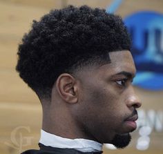 Hair Styles Male, Tapered Haircut Black, Afro Hair Styles, Black Fade Haircut, Black Hair Fade, Afro Fade Haircut, Black Man Haircut Fade