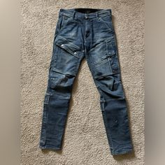 Brand New. Not A Single Wash. G Star Skinny Jeans With Multiple Pockets Front And Back Towards Calf’s G Star Men, G Star Raw Jeans, Adidas Track Suit, Denim Jeans Men, Star Jeans, Grey Denim, Jean Grey, G Star Raw, Washed Jeans