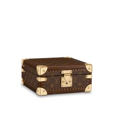 LOUIS VUITTON® - Jewelry Box - Red Loui Vuttion Bedding Set, Luxury Top Handle Pouch With Multiple Compartments, Luxury Designer Duffle Bag With Luggage Sleeve, Luxury Box Bag, Gucci Boxes Stacked, Louis Vuitton Gifts, Luxury Jewelry Box, Hermes Jewelry, Louis Vuitton Jewelry