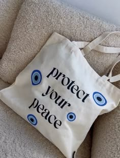 Tote Bag Business, Bible Crafts Sunday School, Totes Ideas, Tote Bag Designs, Birthday Gifts For Friends