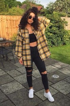 Baddie Outfits For Fall, Baddie Style, Teenage Outfits, Fashion Teenage Girls, 90s Outfit, Tumblr Outfits, Trik Fotografi, Teenager Outfits, Date Outfits