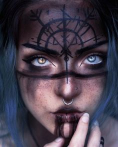 #halloweencostumeideas #norse #vikings Venus Makeup, Makeup Halloween Ideas, Dark Celestial, Witchy Makeup, Norse Warrior, Halloween Makeup Witch, Halloween Make-up Looks