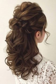 Soft Wedding Hair, Down Curly Hairstyles, Wedding Hair Half, Victorian Hairstyles, Wedding Hairstyles Half Up Half Down, Half Updo