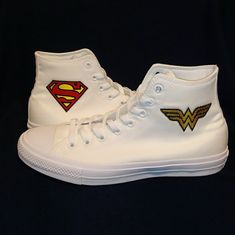 - New In Box! - Custom Converse Chuck Taylor Ii 2 - Nike Lunarlon Insoles For Extra Comfort - Wonder Woman Superman Dc Collaboration - Size: Men's 10 - White / Navy Superman Shoes, Wonder Woman Superman, Converse Chuck Taylor Ii, Logo Shoes, Superman Logo, Custom Converse, Wonder Women, Converse White, Diva Fashion