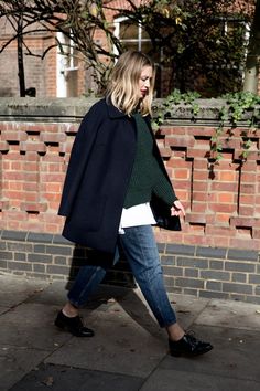 Minimalist Moda, Blue Coat, Bohol, Mode Inspo, 가을 패션, Inspiration Mode, Looks Style, Mode Inspiration, Fashion Street