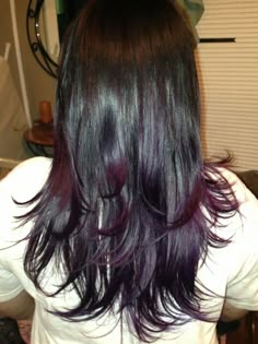 Wine Hair, Black Hair Dye, Hair Tint, Hair Streaks, Pretty Hair Color, Peinados Fáciles Para Cabello Corto, Hair Stylies