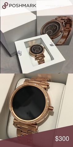 Gold Digital Watch Woman, Mk Smart Watch Women, Womens Smart Watch, Michael Kors Smart Watch Women, Fashion Watches For Women, Wache Design For Women, Mk Watch Women Michael Kors, New Watches Women Style, Branded Watches Women Luxury