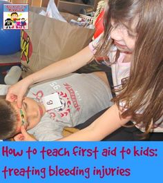 How to Teach first aid to kids - Adventures in Mommydom Hiking First Aid Kit, Wilderness First Aid, Camping First Aid Kit, First Aid Course, Primary Activities, Girl Scout Ideas