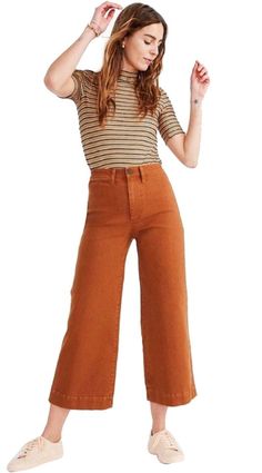 Madewell *Emmett* Pants/Jeans Style #H7254 Color: Burnt Sienna (Burnt Orange) Wide Leg Cropped High Waisted Size Woman's 30 Tall In excellent, pre-owned condition No Visible Flaws Items are packaged minimally, but with care All items ship out ASAP via USPS Priority 2-3 Day shipping unless mentioned otherwise No Trades//No Modeling  |  Tradesy is the leading used luxury fashion resale marketplace | 100% AUTHENTIC, OR YOUR MONEY BACK | We have a zero-tolerance policy for replicas. Our authenticati Coffee Image, Model Celana, Culotte Style, Wide Leg Crop Pants, Spring Capsule Wardrobe, Staple Wardrobe Pieces, Brown Pants, Pantalon Large, Crop Pants