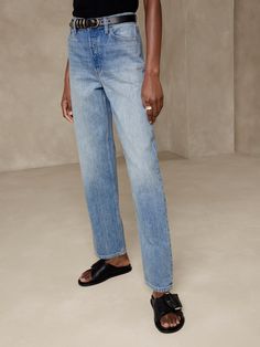 A modern heirloom, this jean is designed to suit many tastes: size down for a higher rise and figure-hugging fit, or take your regular size for a slouchy, highly relaxed take on this season's straight-leg styles.  Crafted in our softest non-stretch denim from Italy's Candiani mill.  LOOSE FIT: Mid-rise and slouchy with a relaxed, straight leg.  Recommend one-size down if you prefer to wear high-rise.  ORGANIC: Made with certified, organically grown cotton that's easier on the earth.  FROM ITALY' Dark Wash Mom Fit Jeans For Spring, Spring Dark Wash Mom Fit Jeans, Chic Relaxed Fit Rigid Denim Bottoms, Chic Light Wash Straight Leg Jeans, Classic Fitted Light Wash Cropped Jeans, Chic Medium Wash Straight Leg Jeans, Chic Straight Leg Medium Wash Jeans, Light Wash Mom Fit Cropped Jeans For Fall, Washed Cropped Jeans For Everyday Fall Wear