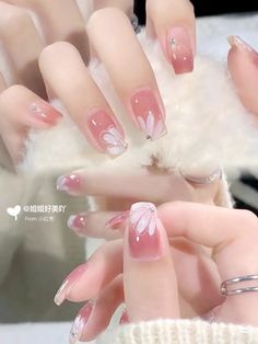 Asian Nail Art Korean, Korean Nails Acrylic, Cute Korean Nail Designs, Summer Art Ideas, Aesthetics Nails, Asian Nail Art, Patriotic Nail, Fourth Of July Nails