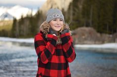 Vancouver Vogue Canadian Fashion How to Look Cute in the Cold Tree Farm Photography, Winter Style Inspiration, Cute Buffalo, Canadian Fashion, Buffalo Print, Farm Photography, Cool Winter, Vedic Art, Style Inspiration Winter