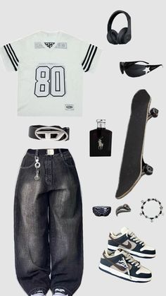 #y2k #drip #skater #fashion #inspo #fitinspo #fitcheck Outfit Ideas For Roller Skating, Skater Girl Outfits Y2k, Black Skater Outfit, Girly Skater Outfits, Downtown Y2k Outfits, Vintage Skater Outfits, Y2k Skater Outfits, Skater Girl Fits, Skater Fits