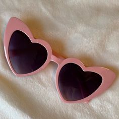 Brand New With Case Pink Heart Glasses, Pink Sun Glasses, Glasses Accessories, Heart Shapes, Pink Ladies, Women Accessories, Sun, Sunglasses, Brand New