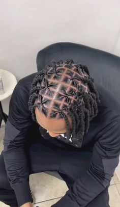 mens hairstyles Mens Dreadlocks, Short Dreadlocks Hairstyles, High Top Dreads, Man Ponytail, Black Men Beard Styles, Dreadlocks Hairstyles