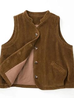 Description This women's vintage cotton corduroy baggy padded vest is crafted from premium materials. Comfortable and soft materials add a pop of color to your fall wardrobe. The loose tank has everything you need as it is comfortable and functional for everyday wear. Features Item Code: 7111282294846 Material: 97%Cotton3%Spandex Pattern: Solid Collar: Stand Collar Sleeve Length: Sleeveless Sleeve Type: Sleeveless Style: Vintage Style Season: Winter The model height:5'3"/163cm,weight:105.8lb/48k Corduroy Vest, Padded Vest, Loose Tank, Winter Vest, Wool Vest, Vest Coat, Sweater Sale, Sleeveless Vest, Women Vintage