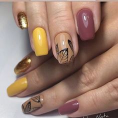 Elegant Fall Nail Designs, Elegant Fall Nails, Fall Nail Art Designs, Classy Nail Designs, Autumn Nail, Flower Nail Designs, Trendy Nail Art, Fall Nail Art, Yellow Nails