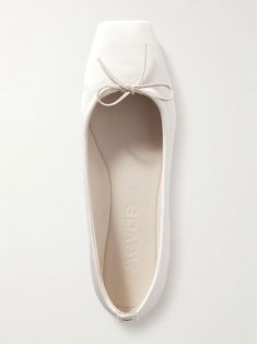 Bride Ballet Flats, Elegant Summer Ballet Flats With Square Toe, Elegant Cream Ballet Flats With Almond Toe, White Satin Ballet Flats, Ballet Flats Aesthetic, Elegant Cream Almond Toe Ballet Flats, Luxury White Ballet Flats, Square Ballet Flats, Cream Ballet Flats