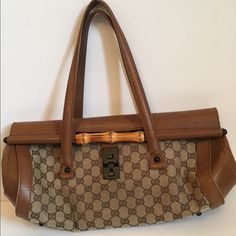 Used Vintage Gucci Bag Gucci Overnight Bag, Vintage Gucci Bag, Gucci Vintage Bag, Bags Vintage, Gucci Bags, Vintage Gucci, Louis Vuitton Damier, Gucci Bag, Satchel