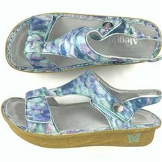 Beautiful And Very Sophisticated And Super Comfortable Sandals By Alegria In A Super Cute Mermaid Color Tone In Size 11!! Brand New Never Worn And Ready To Ship Mermaid Colors, Alegria Shoes, Cute Mermaid, Mermaid Coloring, Color Tone, Comfortable Sandals, A Color, Walk On, Shoe Brands