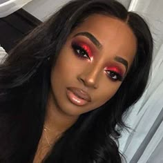 Red Makeup Looks, Cute Eyeshadow Ideas, Makeup Cantik, Red Eye Makeup, Cute Eyeshadow, Bluish Green Eyes, Cute Eyeshadow Looks, Makeup Looks To Try, Eyeshadow Ideas