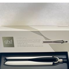 The Revolutionary Technology Behind The Ghd Platinum+ Styler Makes Styling Your Hair A Worry-Free Experience! The New Tri-Zone Technology Uses A Heat That Is Safe For Your Hair, Ultimately Making It Stronger And Shinier. The Ghd Platinum+ Styler Evenly Distributes The Heat As You Style, Can Reduce Hair Breakage Up To 50% And Increase Shine By 20%. Box Has Some Shelf Wear! Open Box- Tested.These Are Brand New Inside Of An Open Outer Box. The Bases Have Been Tested To Ensure They Charge And Are Wo Ghd Platinum Plus Tutorial, Plaque Ghd, Ghd Hair Dryer, Ghd Platinum, Ghd Curve, Sunset Hair, Hair Dryer Diffuser, Ghd Hair, Hair Straighteners Flat Irons