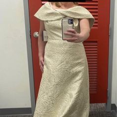 Cream/Gold Colored Brocade Gown. Cream And Gold, Gold Design, Cream Color, Size 12, Gold Color, Cream, Maxi Dress, Womens Dresses, Women Shopping