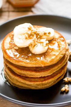 Banana Pumpkin Pancakes Hearty Breakfast Recipes, 3 Ingredient Pancakes, Pumpkin Pancake, Oceania Cruises, Pumpkin Breakfast Recipes, Freeze Pancakes, Banana Oatmeal Pancakes, Pumpkin Pancake Recipe, Oatmeal Banana