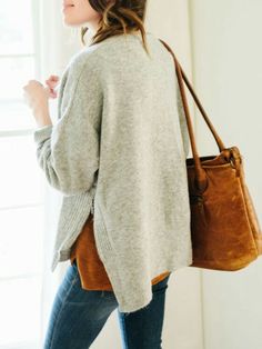 Cozy Style Outfits, Vermont Aesthetic, Paris Mode, Cozy Style, Hem Sweater, Aesthetic Outfit, Casual Fall Outfits, Inspiration Mode