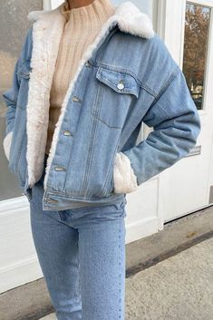 Fur Denim Jacket Outfits, Fur Collar Outfit, Fur Denim Jacket, Love Street Apparel, Fur Outfit, Rain Outfit, Denim Jacket With Fur