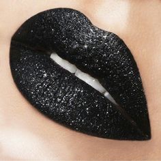 Black Cosmetics, Cosmetic Glitter, Glitter Lips, Kesha