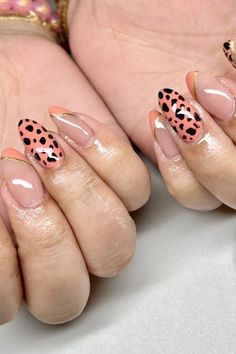 Animal Print Peach Fuzz Nails Mob Wife Aesthetic, Wife Aesthetic, Mob Wives, Mob Wife