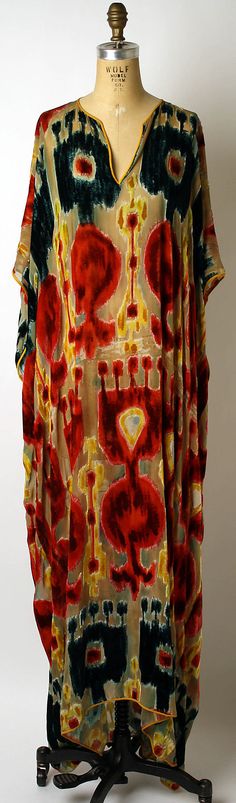 Balmain caftan Estilo Hippy, Happy Buddha, Traje Casual, Hippie Chic, Dominican Republic, Metropolitan Museum Of Art, Metropolitan Museum, Shibori