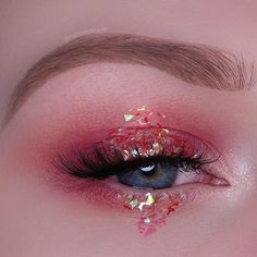 Linda Hallberg, Pink Eyeshadow, Aesthetic Eyes