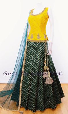 Blouse With Pearl Work, Pearl Work Embroidery, Lehenga Choli Designs, Half Saree Lehenga, Pearl Work