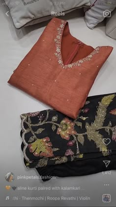 Mangalagiri Pattu Dresses Designs, New Hand Work Designs Kurti, New Hand Work Designs, Dupatta Ideas, Cotton Sarees Online Shopping, Designs Kurti, Stylish Kurtis Design, Fashionable Saree Blouse Designs