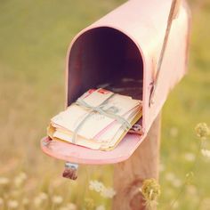 cute engagement pic..if you are waiting for a missionary Tout Rose, Pocket Letter, I Believe In Pink, You've Got Mail, Photo Vintage, Tickled Pink, Jolie Photo, Everything Pink, Pink Love