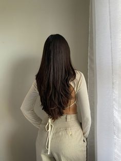 Haircut For Long And Straight Hair, Good Hair Aesthetic, Haïr Cut For Long Hair Girl, Long Layers On Thick Hair, Layers In Long Hair Straight, Haïr Cut For Long Straight Hair, V Cut With Long Layers, Haïr Cut Long Hair Straight, Haircut For Thick Long Hair