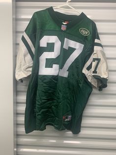 Vintage 90's New York Jets Nike Authentic Steve Atwater Jersey Size 48 Thrift Wishlist, Fire Shoes, 90s New York, Cold Fits, Streetwear Mode, Varsity Jacket Men, Dream Outfits, Casual Preppy Outfits, Vintage Jerseys