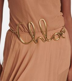 Chloé Iconic belt in gold - Chloe | Mytheresa Chloe Jewelry, Name Vintage, Color Names, Vintage Gold, Knee Boots, Designing Women, Clothing And Shoes, Chloe, Color Design