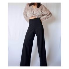 Palazzo pants, wide leg pants in thick cotton , viscose and elastane and DIFFERENT COLORS AVAILABLE UPON REQUEST each months - NO SEASON INBOX US your measurements of hips and waist circumference and your height, also the THE COLOR YOU LIKE if is not black, each months we have different options of colors and prints:) Let us know how you prefer your ... COLORS Always in black and different seasonal prints each month, pls inbox to us and we'll show you the pictures of the colors available. MATERIA Cotton Palazzo Pants, Woman Trousers, Wide Legs Pants, Cotton Casual Pants, Velvet Leggings, Pantalon Large, Stretch Velvet, Cotton Viscose, Waist Circumference