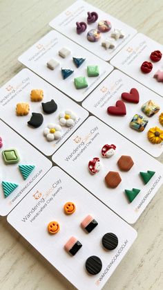 there are many different types of buttons on the card together, including one for each button