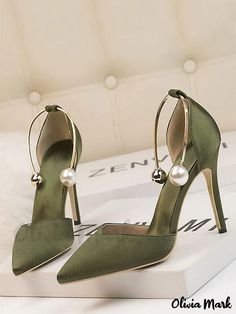 Olivia Mark - Chic Olive Pointed Toe Stiletto Heel Evening Shoes - Stylish High Heel Party Shoes with Ankle Straps Hak Tinggi, Heels Patterns, Elegant High Heels, Ankle Heels, Metallic Sandals, Metal Straps, Gold Shoes, Womens Shoes High Heels, Evening Shoes