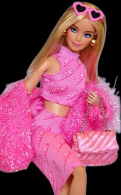 Appeal Letter, Barbie Funny, Barbies Pics, Barbie Halloween, Bad Barbie, Barbie Cartoon, Pink Lifestyle, Barbie Costume