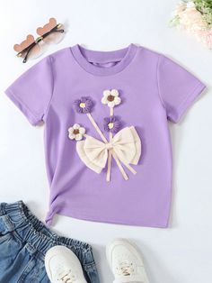 SHEIN Young Girls' Summer Round Neck Short Sleeve T-Shirt With 3d Flower & Bow DecorationI discovered amazing products on SHEIN.com, come check them out! Shein Outfits Summer, Purple Cute, Baby Summer Dresses, Shein Outfits, Wool Art, Cute Shorts, Girl Top, Girls Clothing