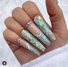 Snow Romantic, Waterfall Nails, Nail Noel, Frozen Nails, Snowflake Nail Design, Acrylic Coffin Nails, Colors Nails, Nails Design Ideas, January Nails