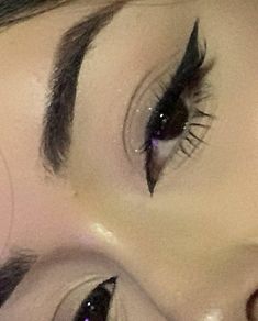 Swag Makeup, Makeup Tut, Pinterest Makeup, Makijaż Smokey Eye, Dope Makeup, Creative Eye Makeup, Eye Makeup Art, No Eyeliner Makeup, Baddie Makeup