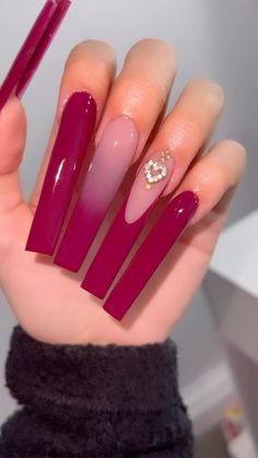 Red Nails Square Long, Baddie Nails Ideas, Red Coffin Nails, Mood Nails, Red Stiletto Nails, Long Red Nails, Black Nails With Glitter, Tapered Square Nails