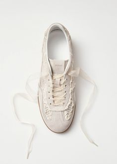 tb.490 Crochet Cream | ALOHAS Samoa, Seychelles, Guinea Bissau, Mozambique, White Shoes, White Sneakers, Bosnia And Herzegovina, Laos, Look Fashion